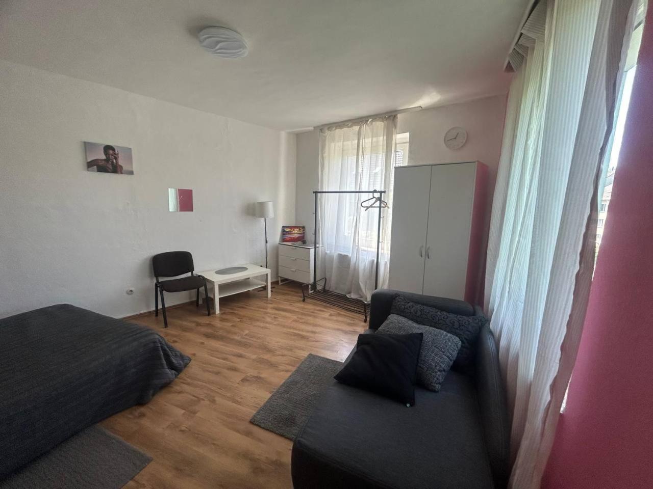 Apartament Hotel Limon Essen Buitenkant foto